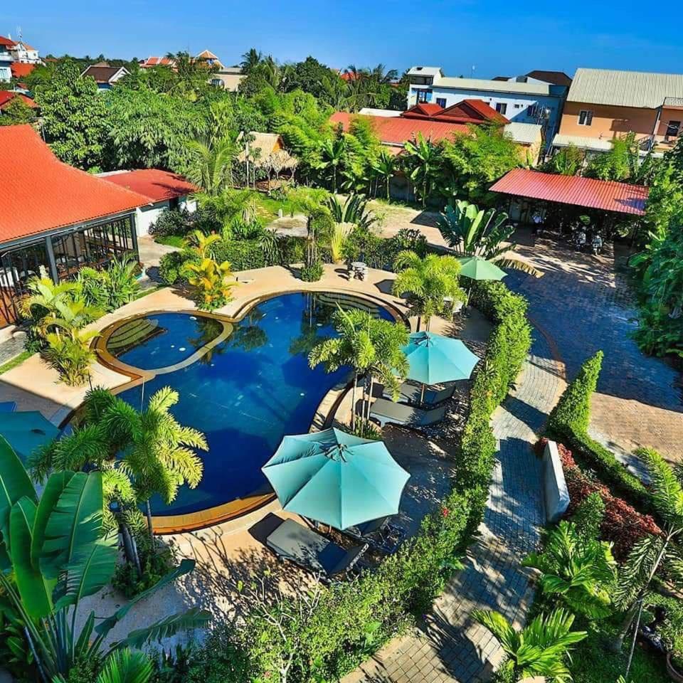 Lucky Garden Boutique Hotel Siem Reap Exterior photo